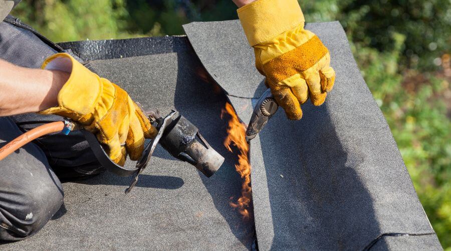 Professional gutter cleaning in Windsor, NJ